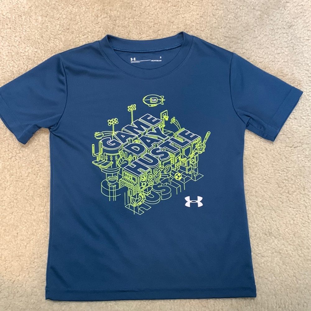 Under Armour size 5